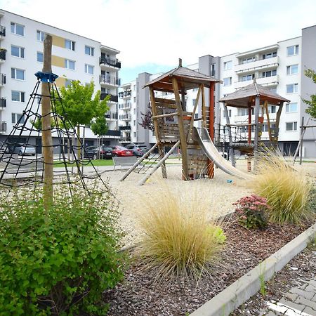 Apartman Zlatovska 22B Trencin Luaran gambar